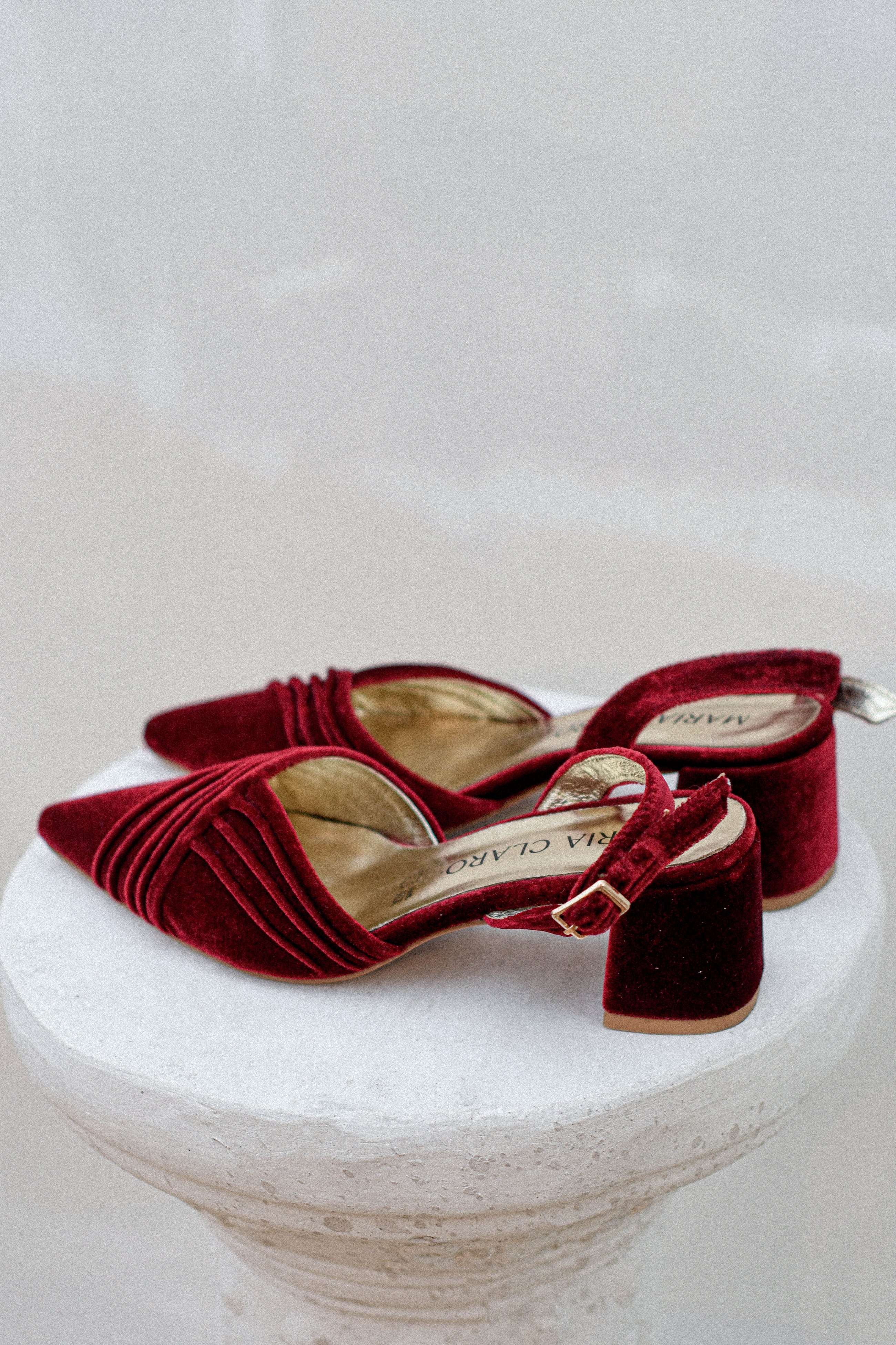 Zapato Clara Burdeo