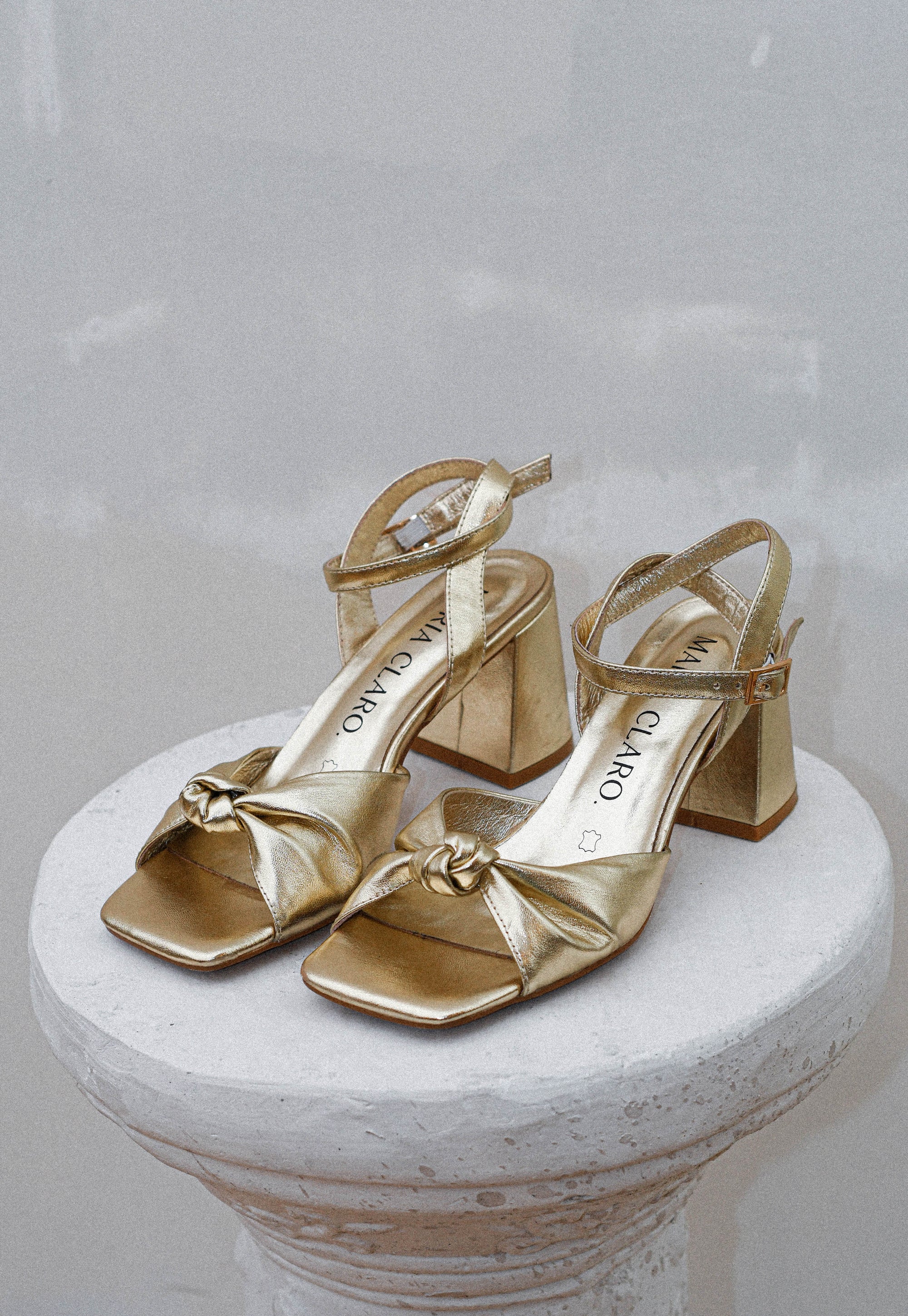 Zapato Rita Dorado