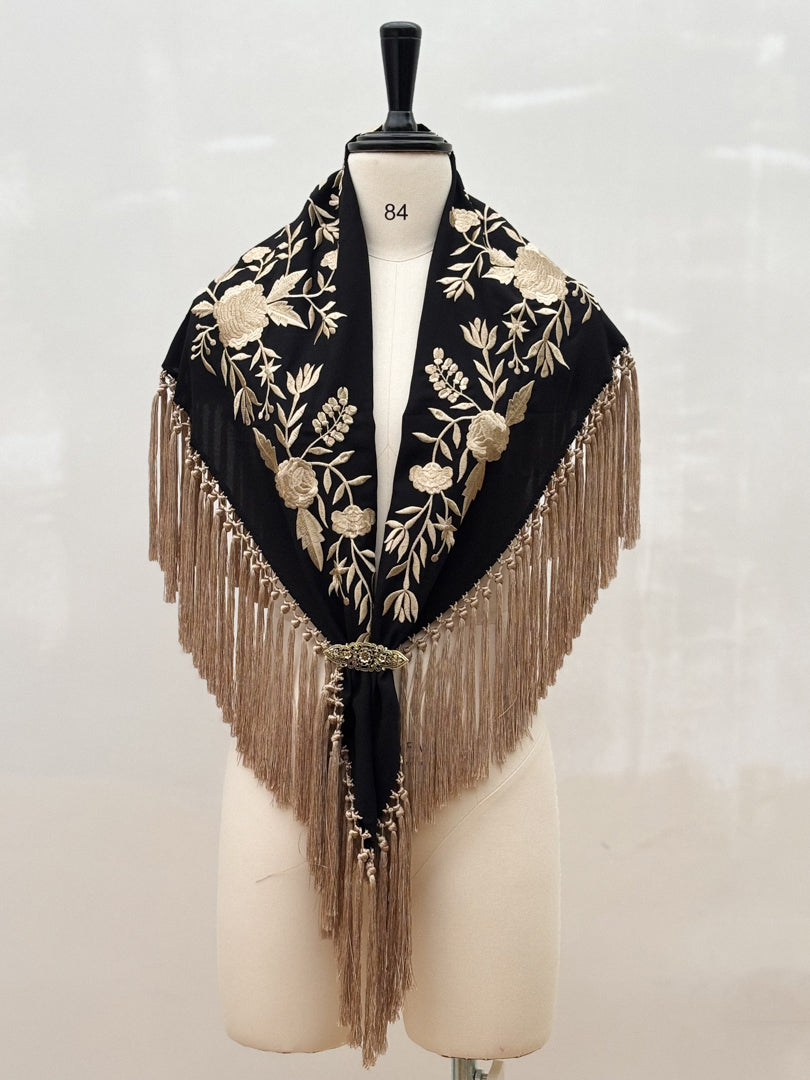 Mantón Sevillano Negro Dorado