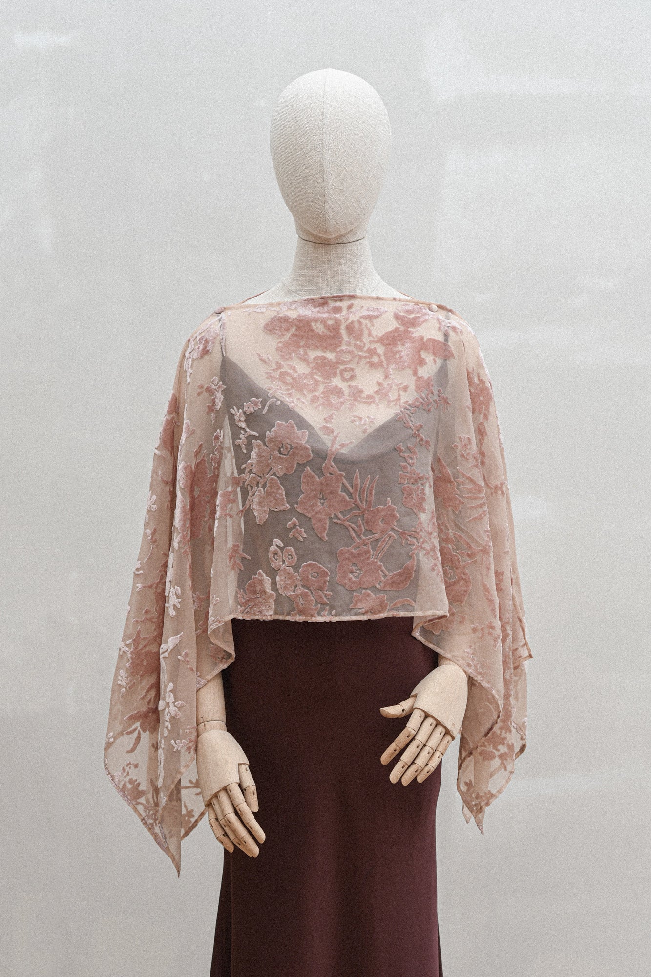 Tapado Anastasia Beige