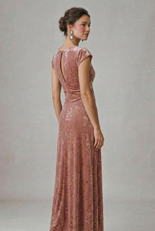 Vestido Sara Rosa Antiguo