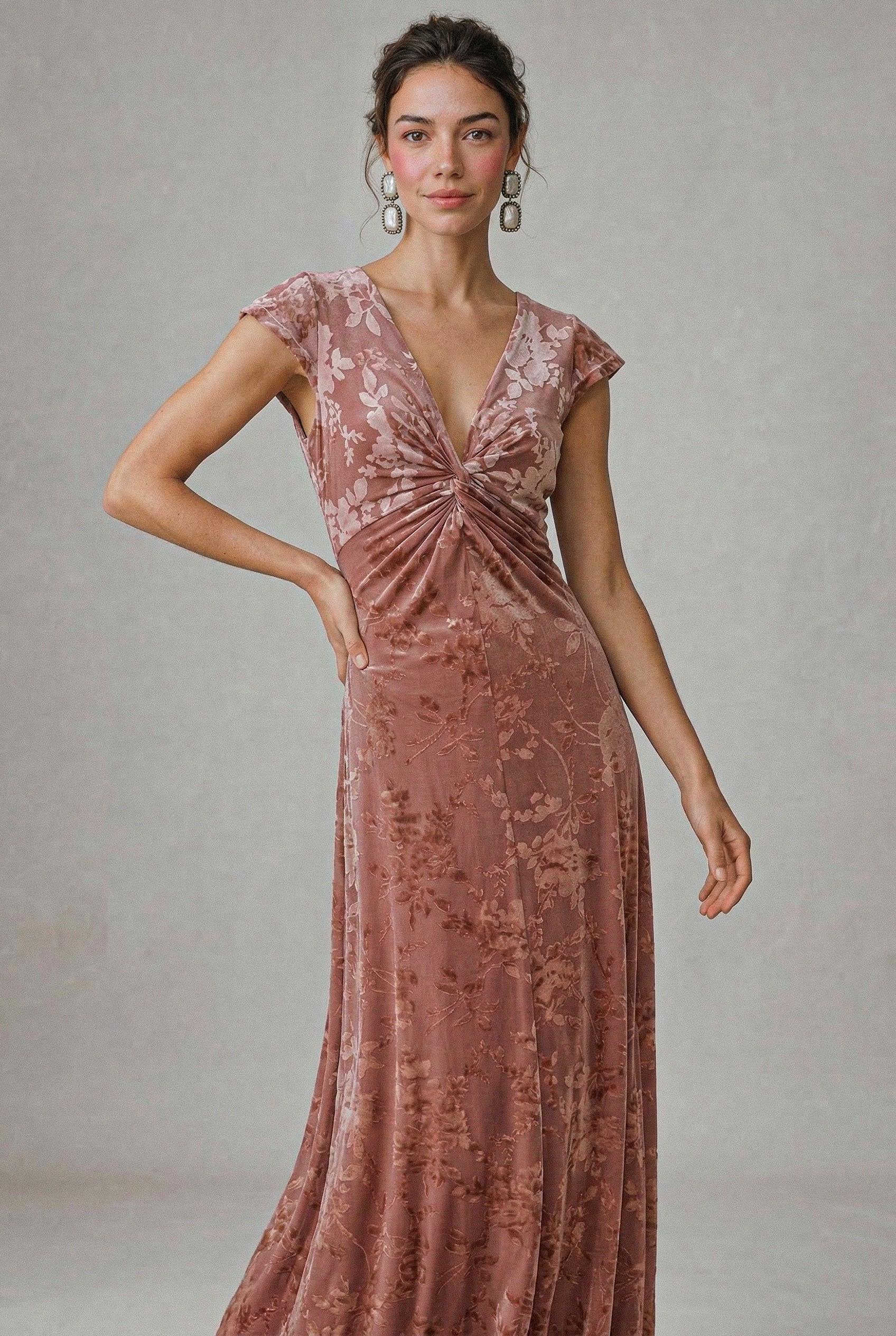 Vestido Sara Rosa Antiguo